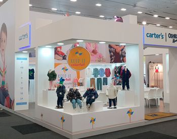 stand custom fabricado por display