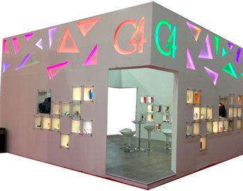 stand custom fabricado por display